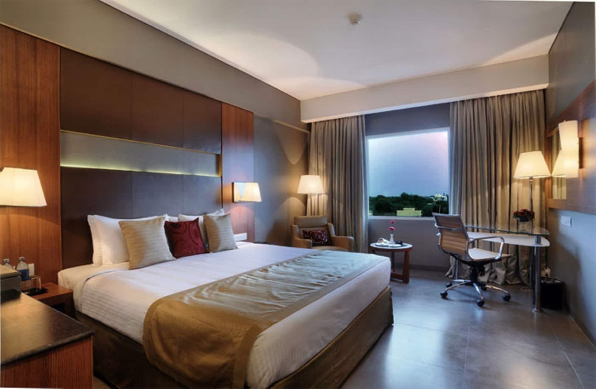 Royal Orchid Central Vadodara Exterior photo