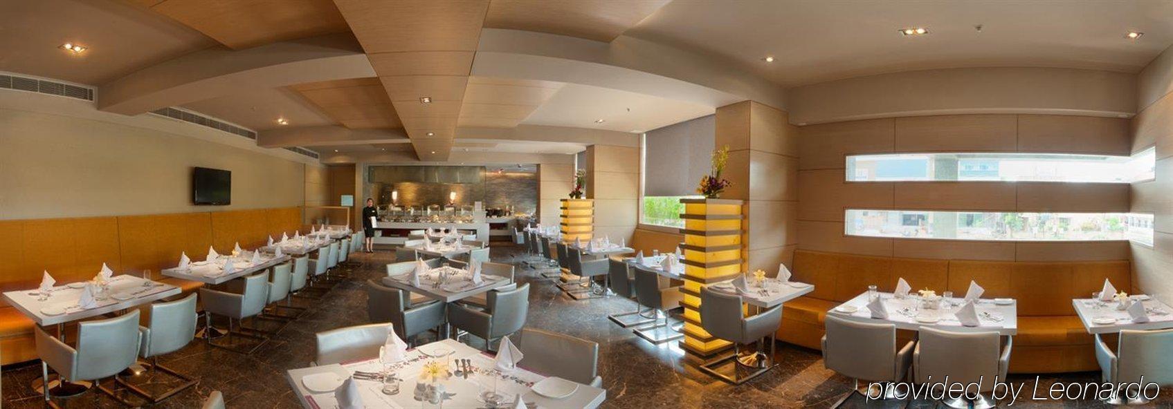 Royal Orchid Central Vadodara Restaurant photo